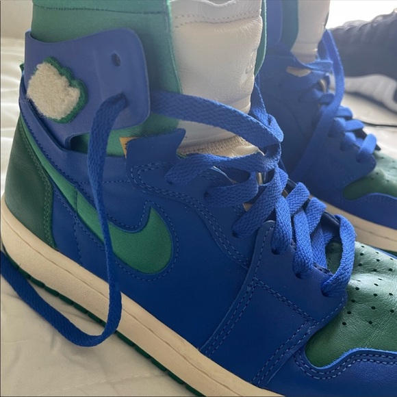 AIR JORDAN 1 ZOOM CMFT
"Aleali May - Califia" - Picture 3 of 7